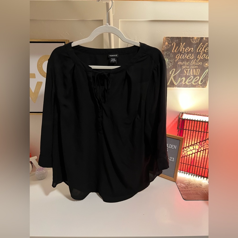 Black Torrid Blouse with key hole tie